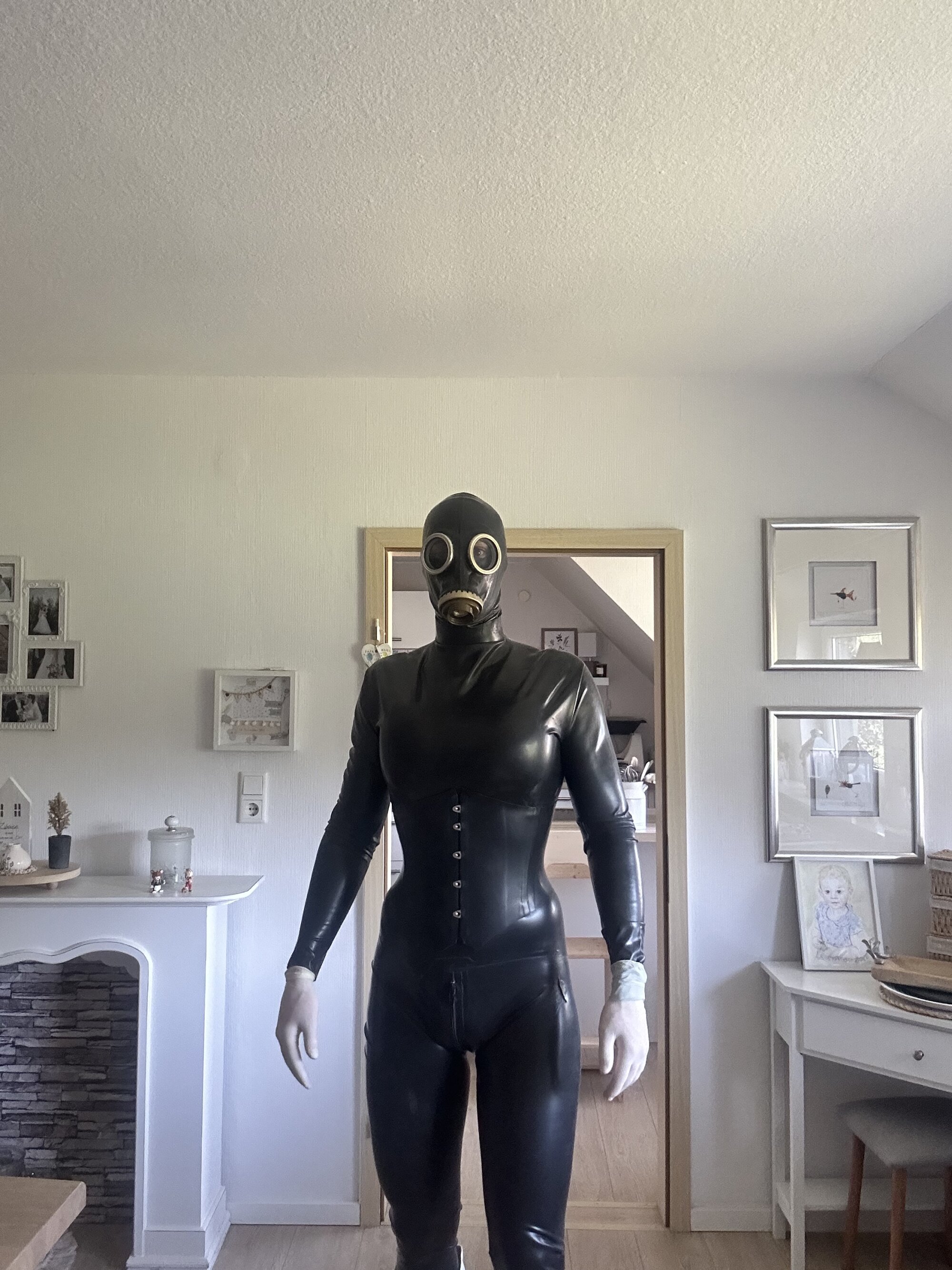 Latexlord34