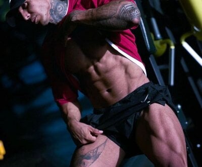 ALEXX_COLTON