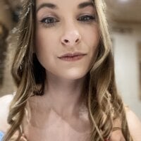 NikkiDreamGirl's Offline Chat Room