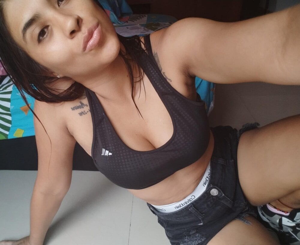 momysteachsex 离线聊天室