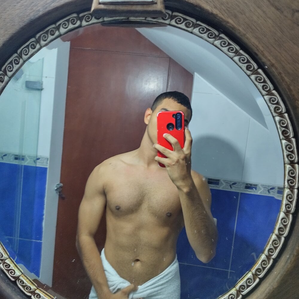 naughty_mike_01 profile
