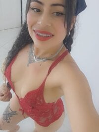 Sexy_Favgirl's Live Webcam Show