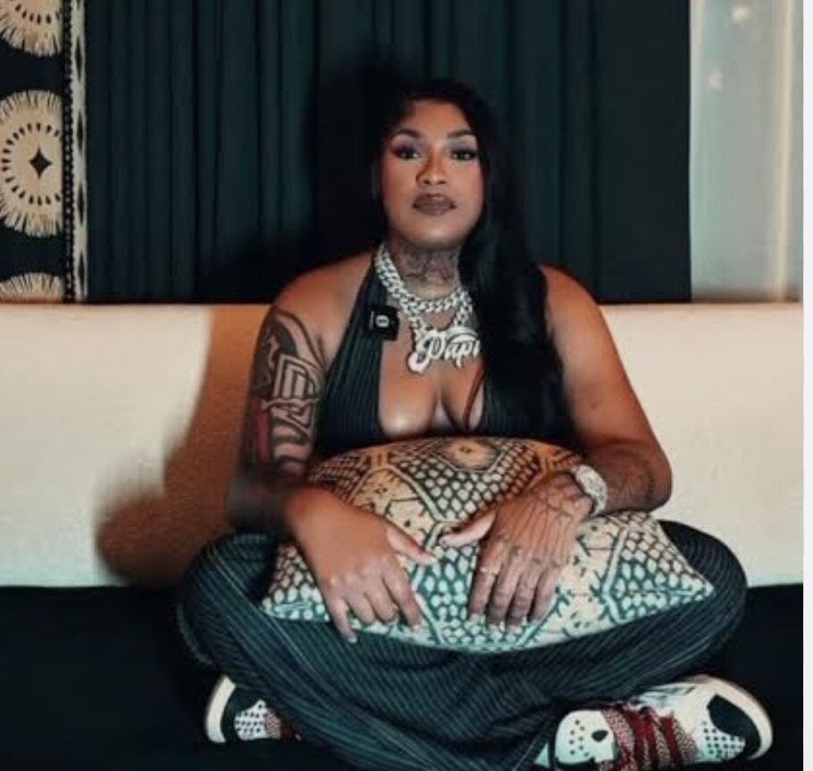 onaircams.com sugarbabewetcremehoney livesex profile in co cams