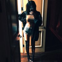 BlackNightSeexy's Offline XXX Chat