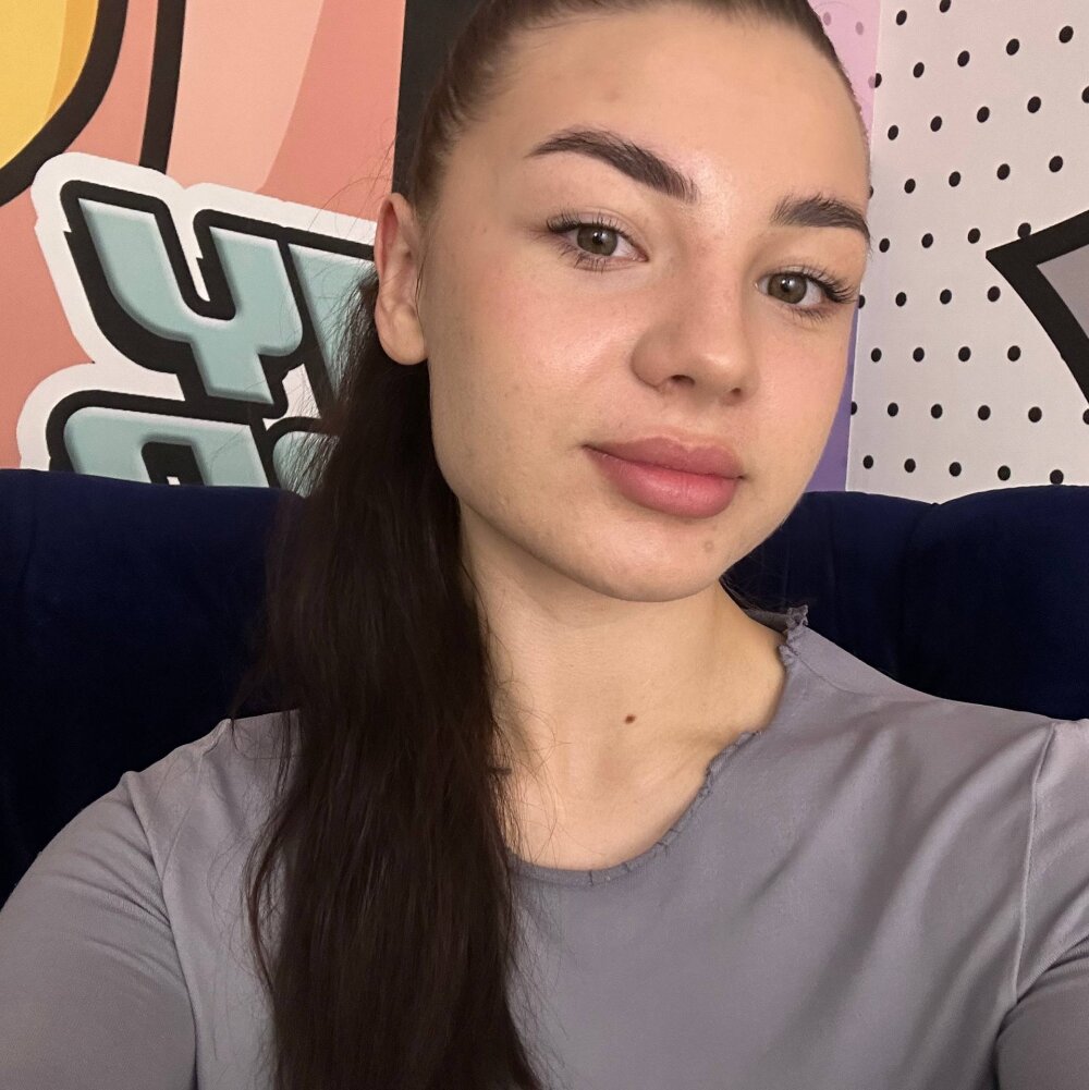 AnacondaDior's Offline XXX Chat