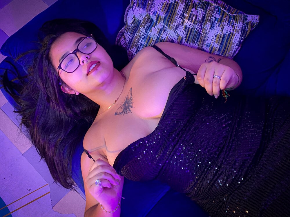 SofiDoll_cg profile