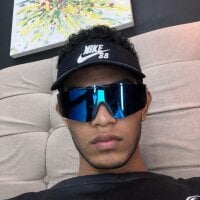 oxurito's webcam live show
