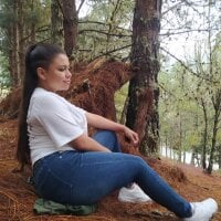 ClaraMarinn's Offline Chat Room