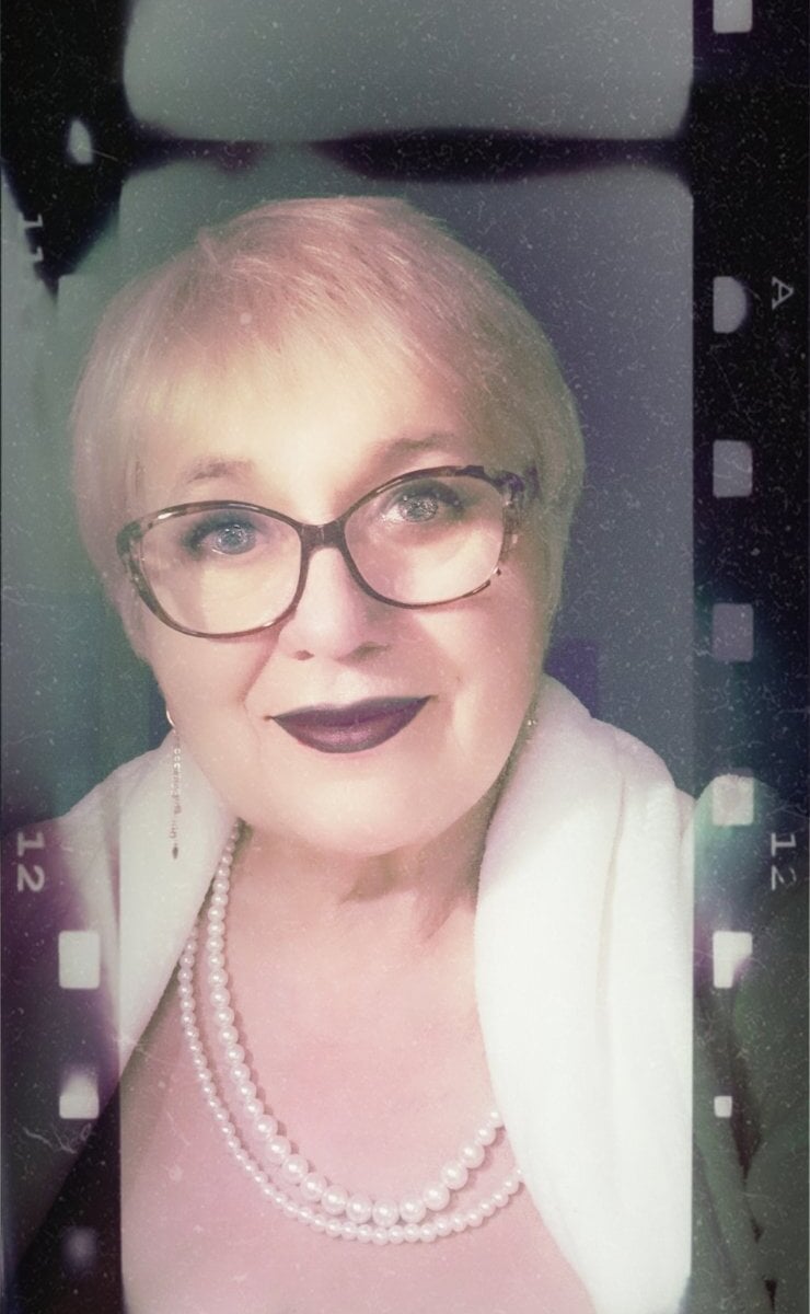 Live sex webcam photo for SweetCherry27 #290223855