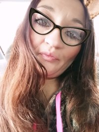 sweetcamwifey303's Offline Chat Room