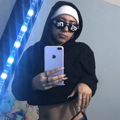 yari_moon77 🔊 free sex cam