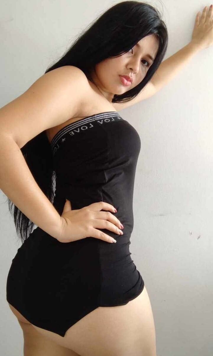 elivecams.com sweet_star010 livesex profile in latino cams
