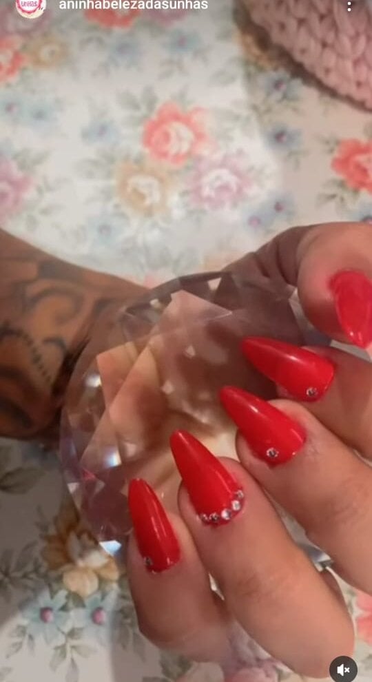 stripchat ruiviinhaah webcam profile pic via watchgirlcam.com