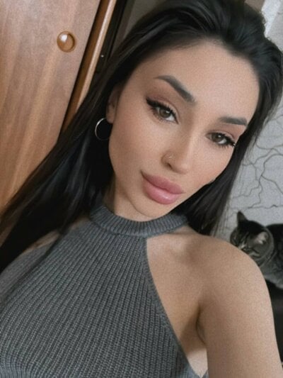 Grace_Lake - Stripchat Teen Glamour Cam2cam Girl 