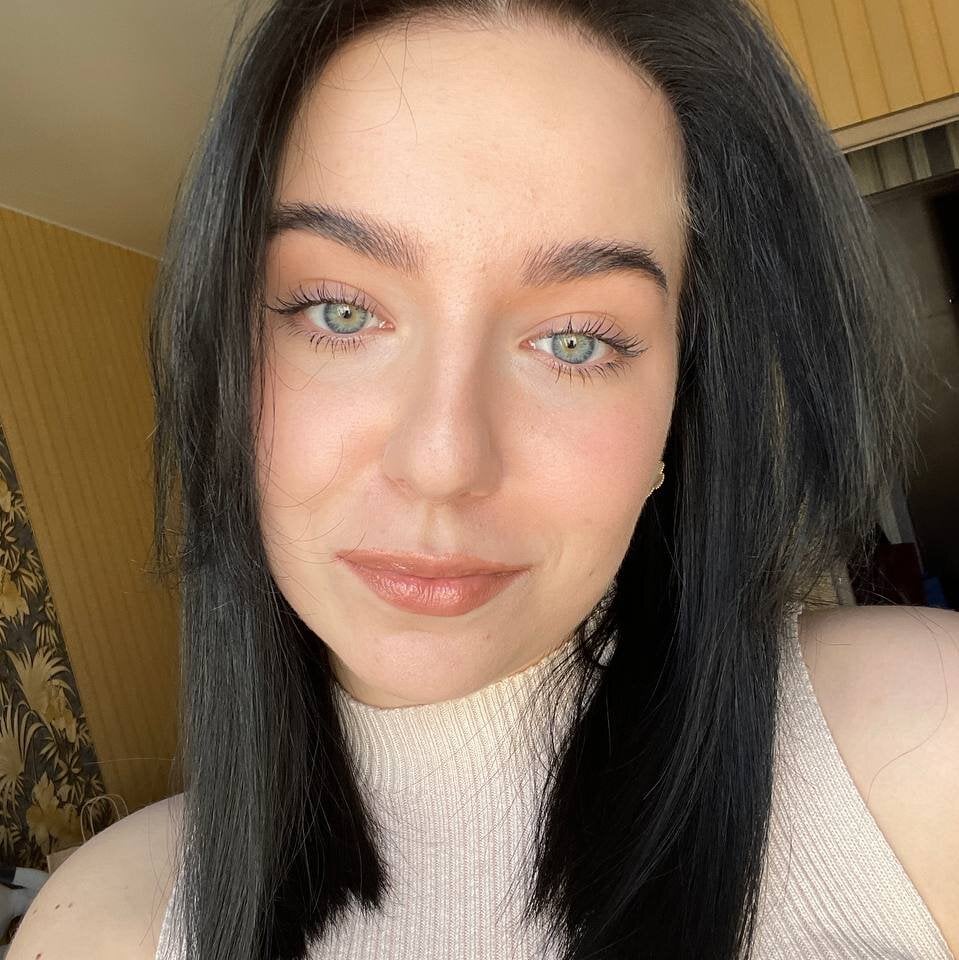 avelyne_ from stripchat