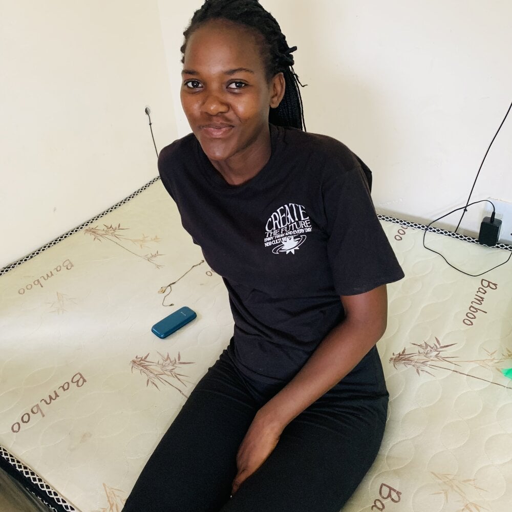 sexcam-girls.com skinny-diva livesex profile in english cams