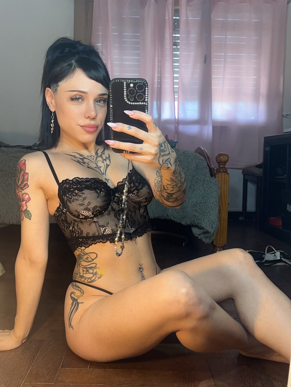 stripchat sweetfior webcam profile pic via livesexbbwcams.com