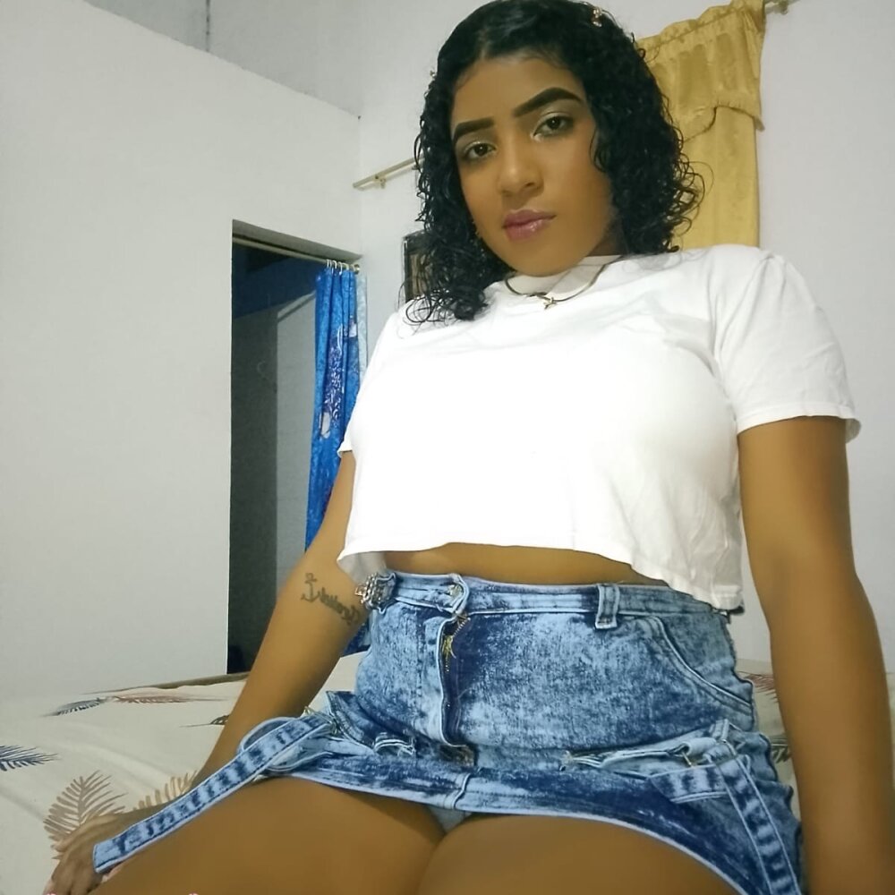 LITTLEZOE21 profile