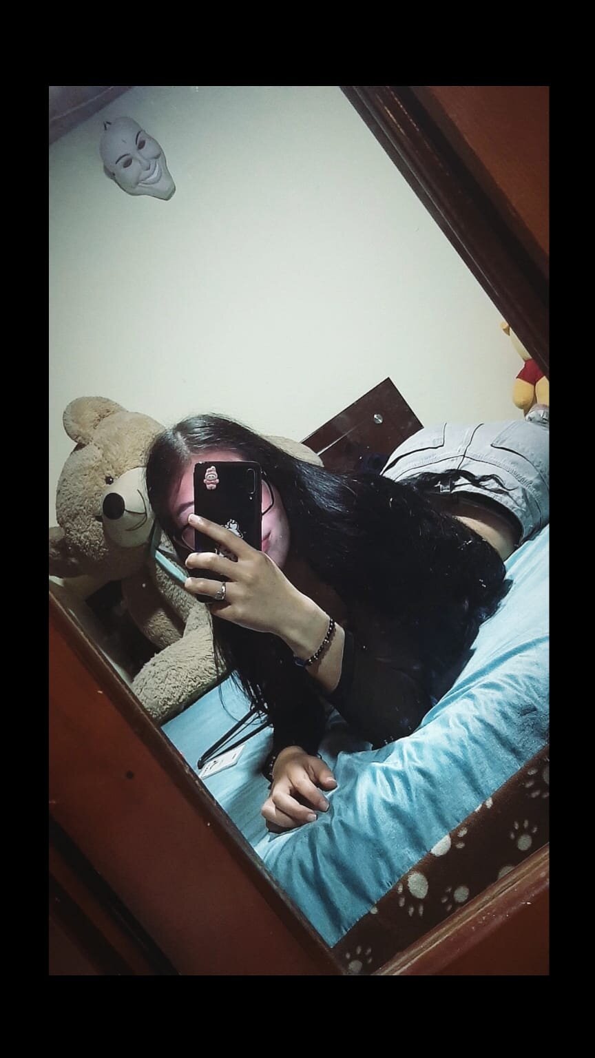 Dulcinea_gray