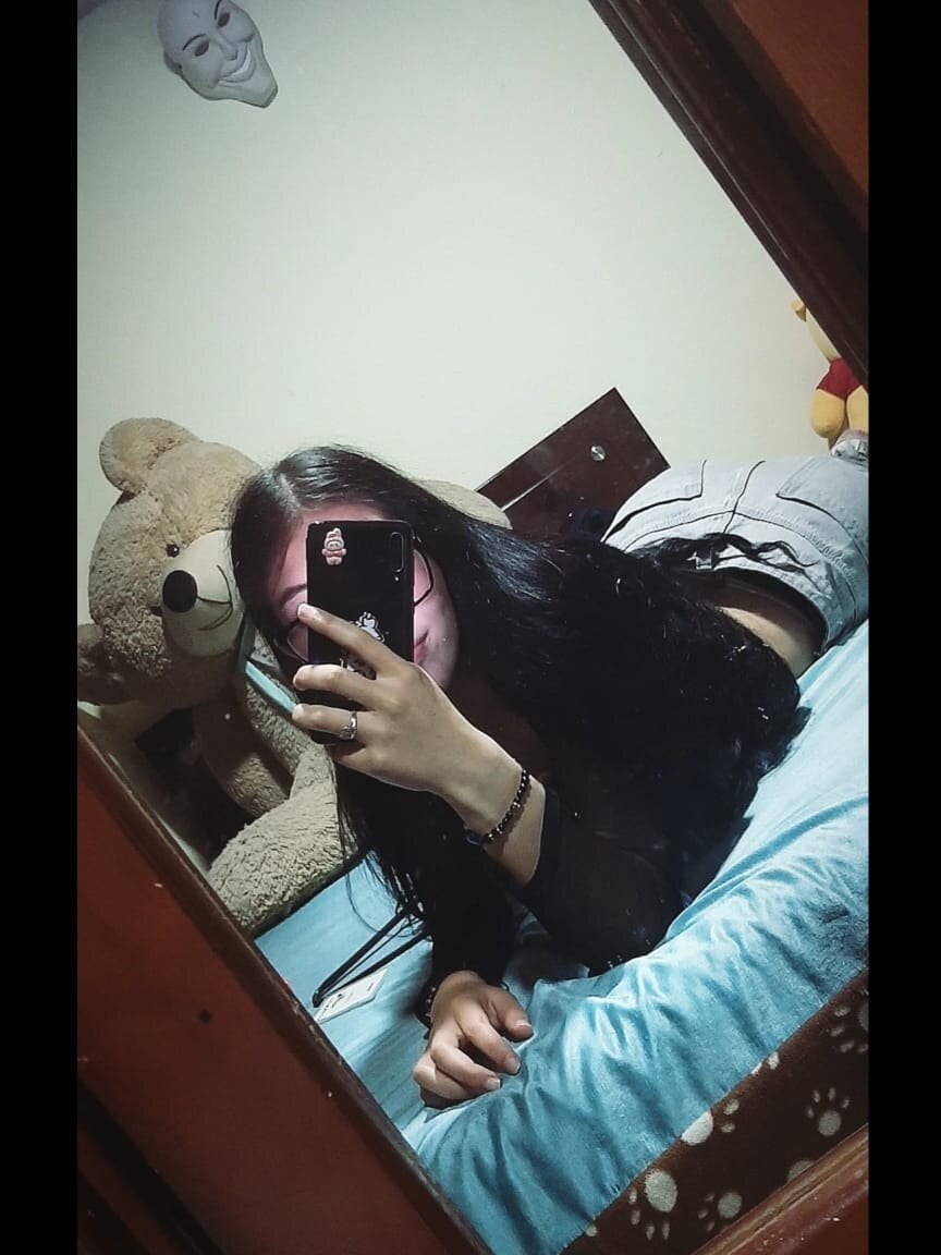 Dulcinea_gray