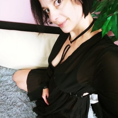 chat sex  Sweetlonglips 