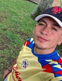 agustin69_'s webcam live show