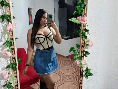 saraysmelly from stripchat