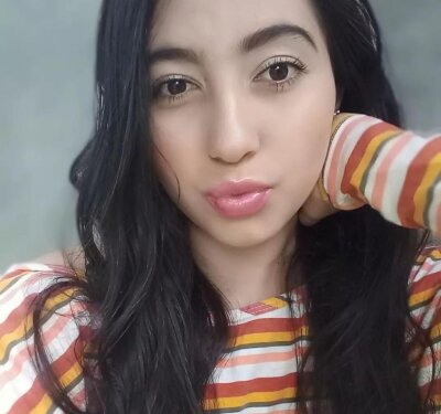 Zoe_mills_ 🍐 online sex webcam