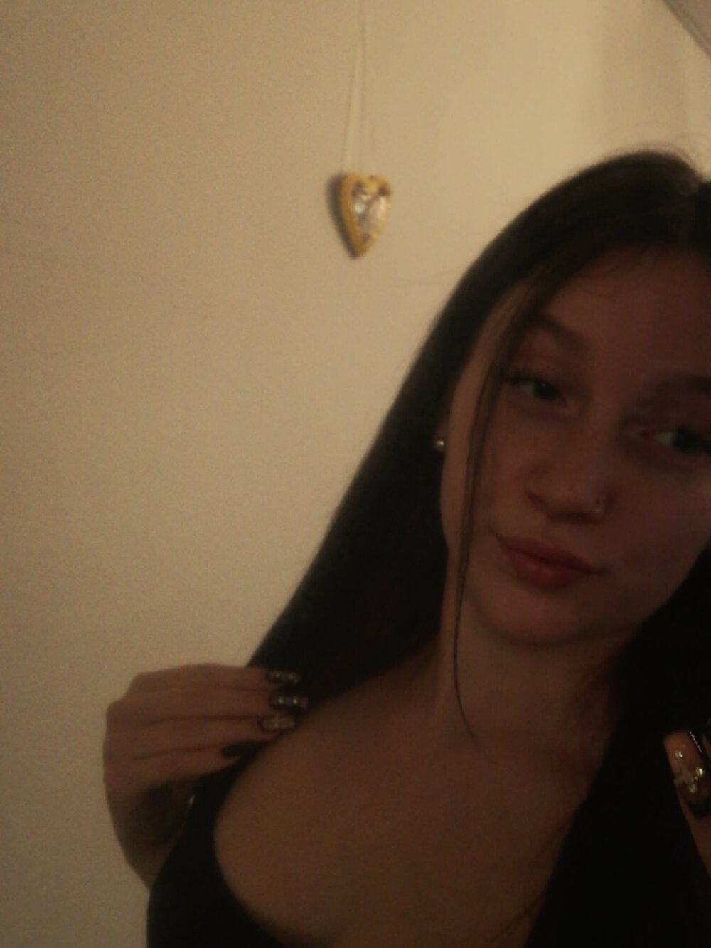 cam-performer.com younglisaa18 livesex profile in germany cams