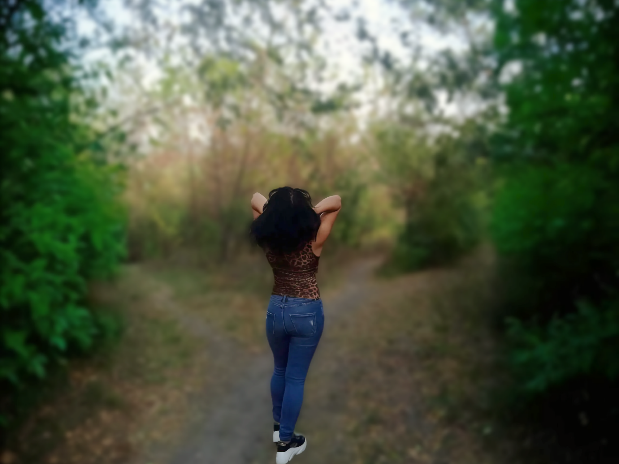 Julia_ais_