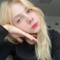 MariShipor's Offline Chat Room