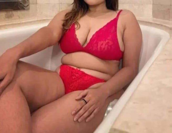 Angel-priya01