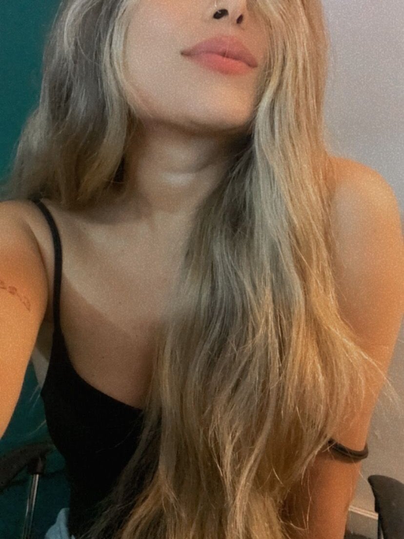 ANNAVIICTORIA_ profile