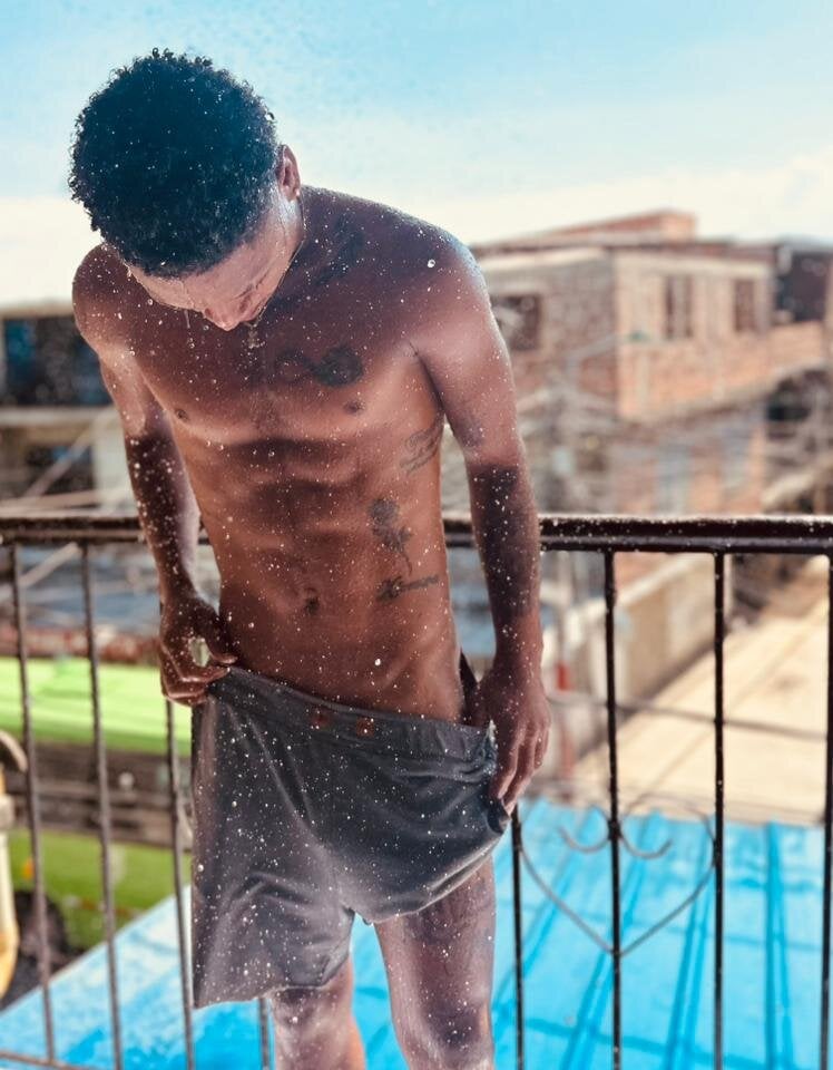 wizkhaliifa profile