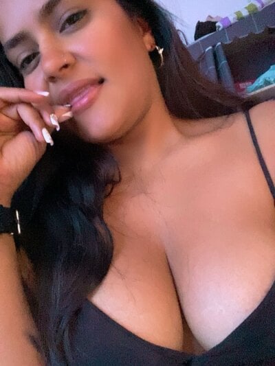 PamelaXxclusive
