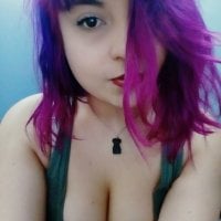 EvaNichols' Offline Chat Room