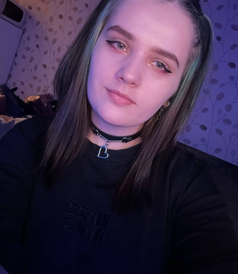 Live sex webcam photo for Lola_Honey_ #284667915