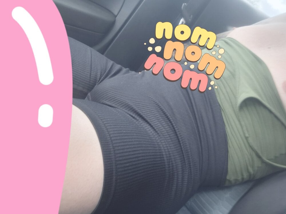 macmaddy8989 offline XXX-chat