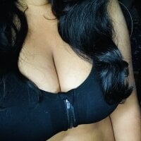 Nishi-Queen-20000's Offline Chat Room