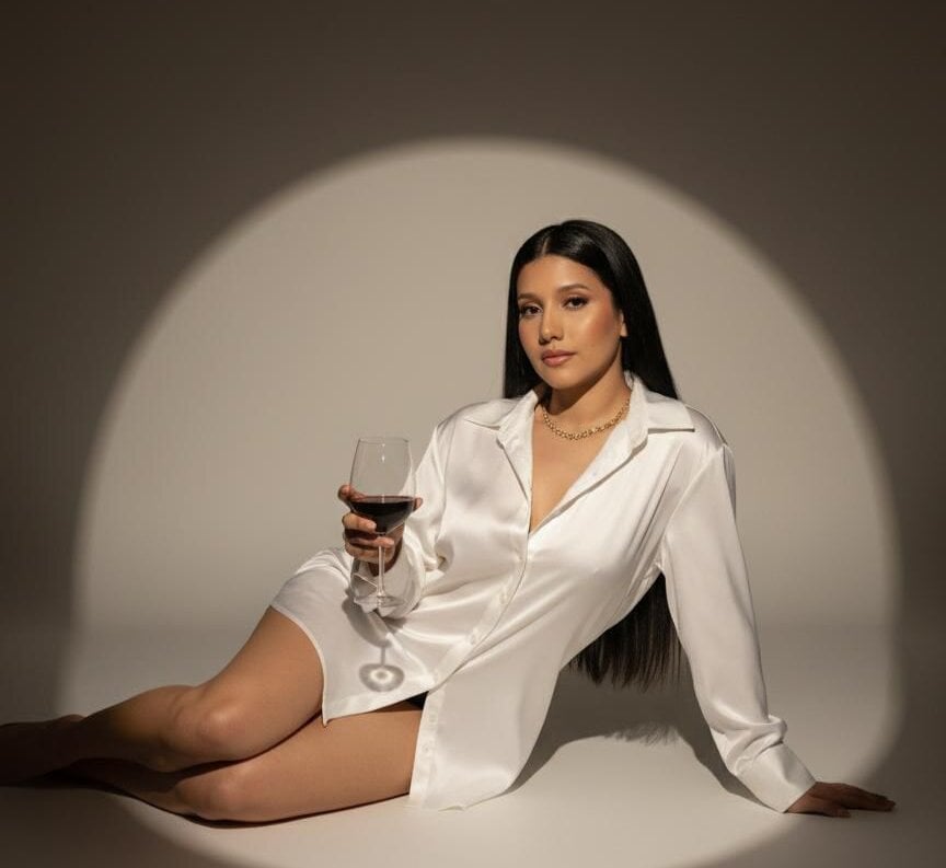 emmariders2 live cam model at StripChat