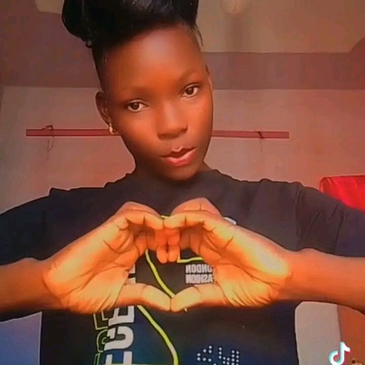size_8 from stripchat