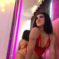 melli_montes' Offline XXX Chat