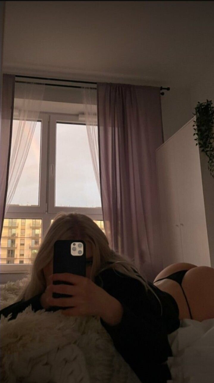 KaytiHot_