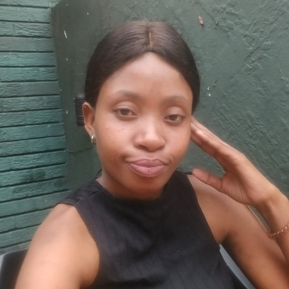 MissSexyVibe32's Offline XXX Chat