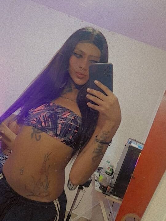sharonhol profile