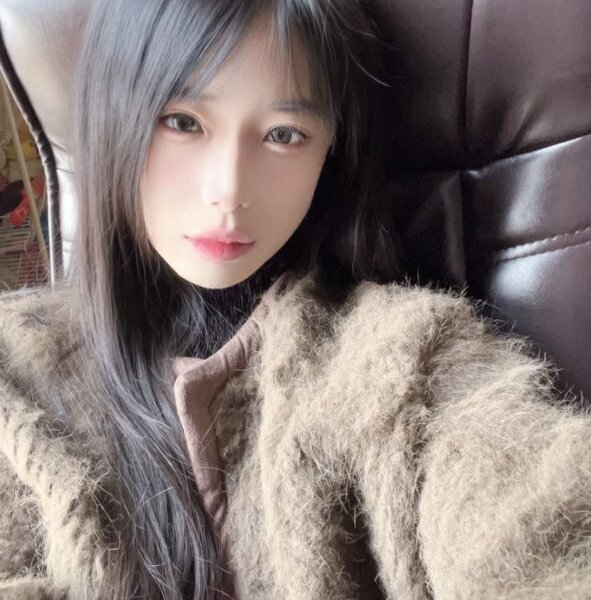 Live sex webcam photo for Ech0-7 #289930852