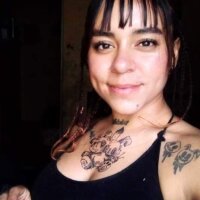 NahomiFoxX's Offline XXX Chat
