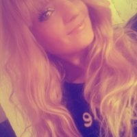 viktoria95's Offline Chat Room
