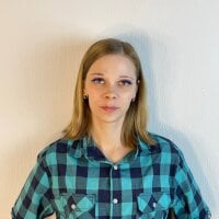 Virginia_Jimenez's Offline Chat Room