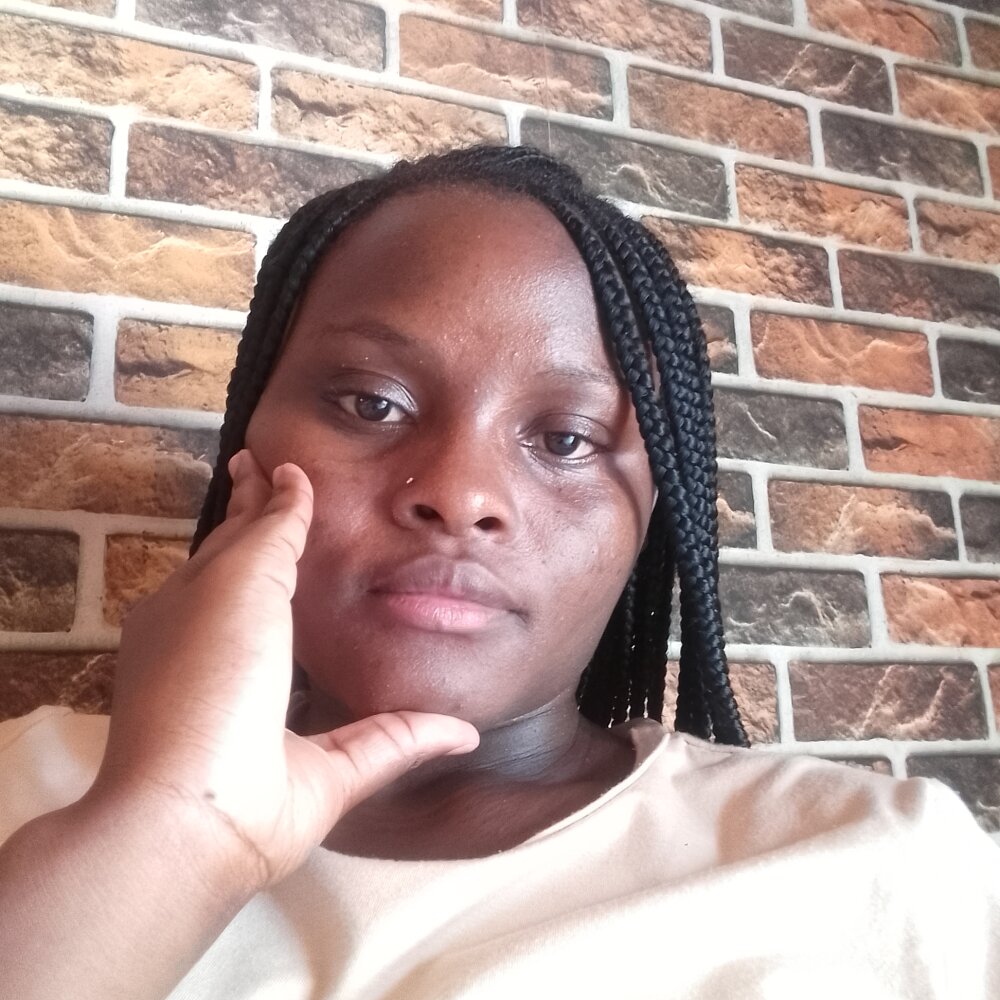 queendebbie